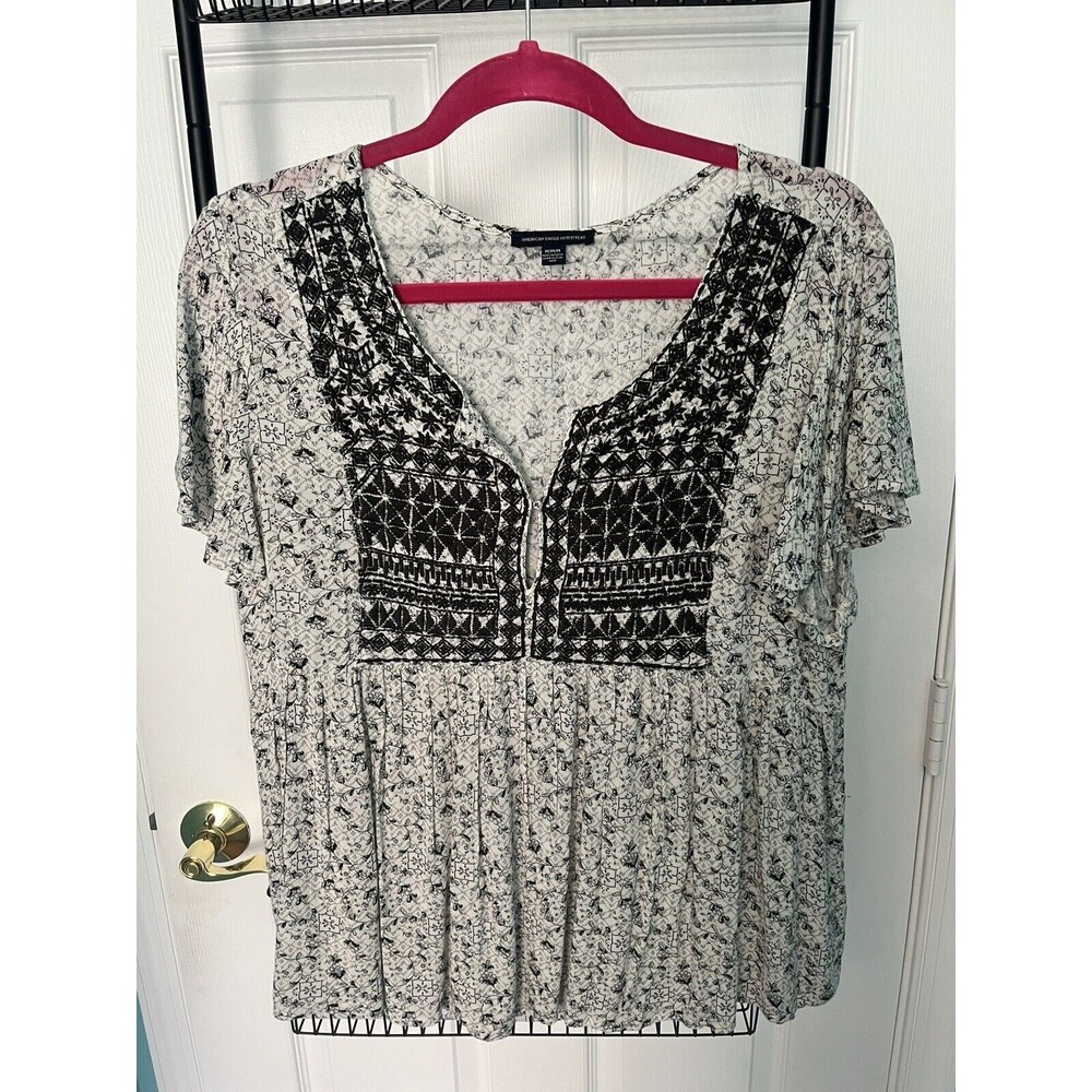 American Eagle Womens Short Sleeve Blouse White/Black Size M Lightly Worn